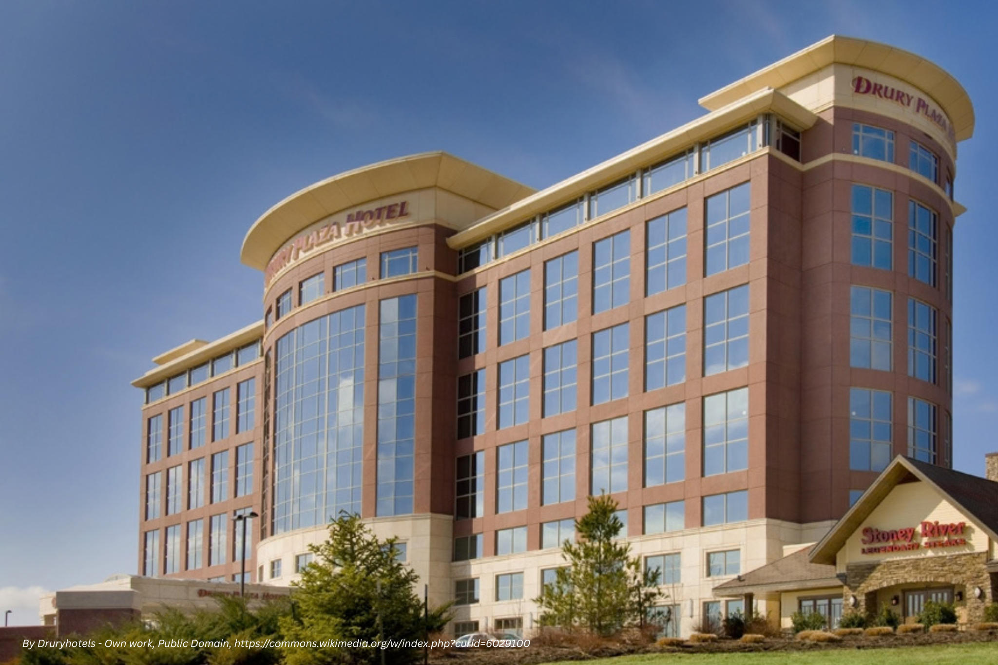 Exterior of a multi-story Drury Plaza Hotel building in Chesterfield, Missouri